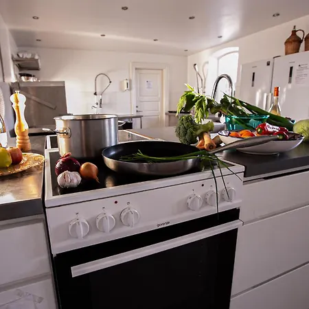 Avalonbnb Oda ve Kahvaltı