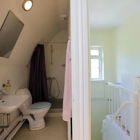 Bed & Breakfast Avalonbnb 2*
