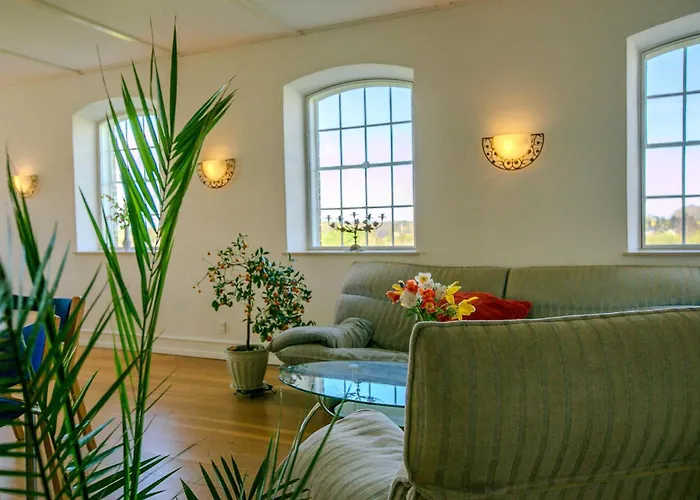 Bed & Breakfast Avalonbnb 2*