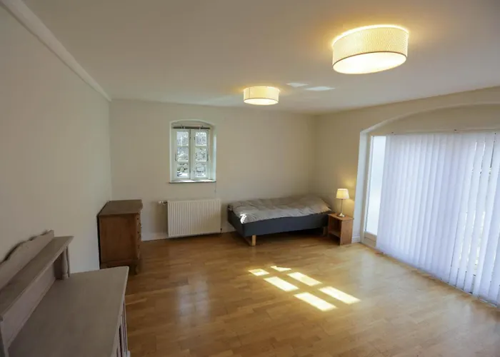 Bed & Breakfast Avalonbnb 2*